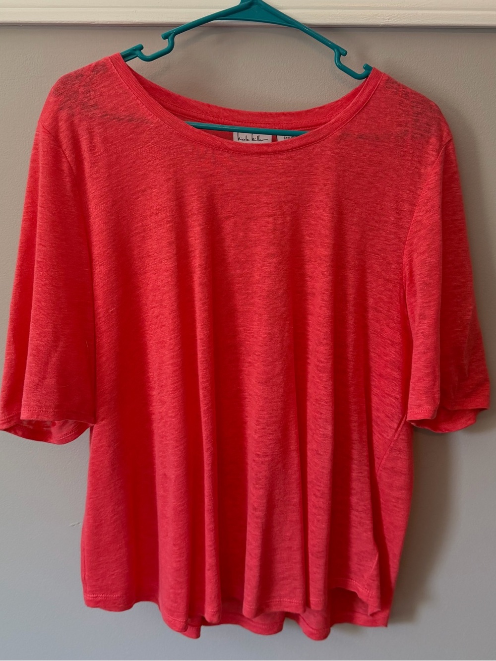 Nicole Miller Linen Women’s Relaxed Mid- Sleeve Top in Coral